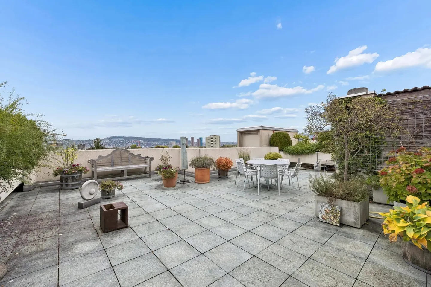 Appartement en attique de 4,5 pièces avec terrasse de 70 m² à vendre à Zurich - Photo 11 sur 13