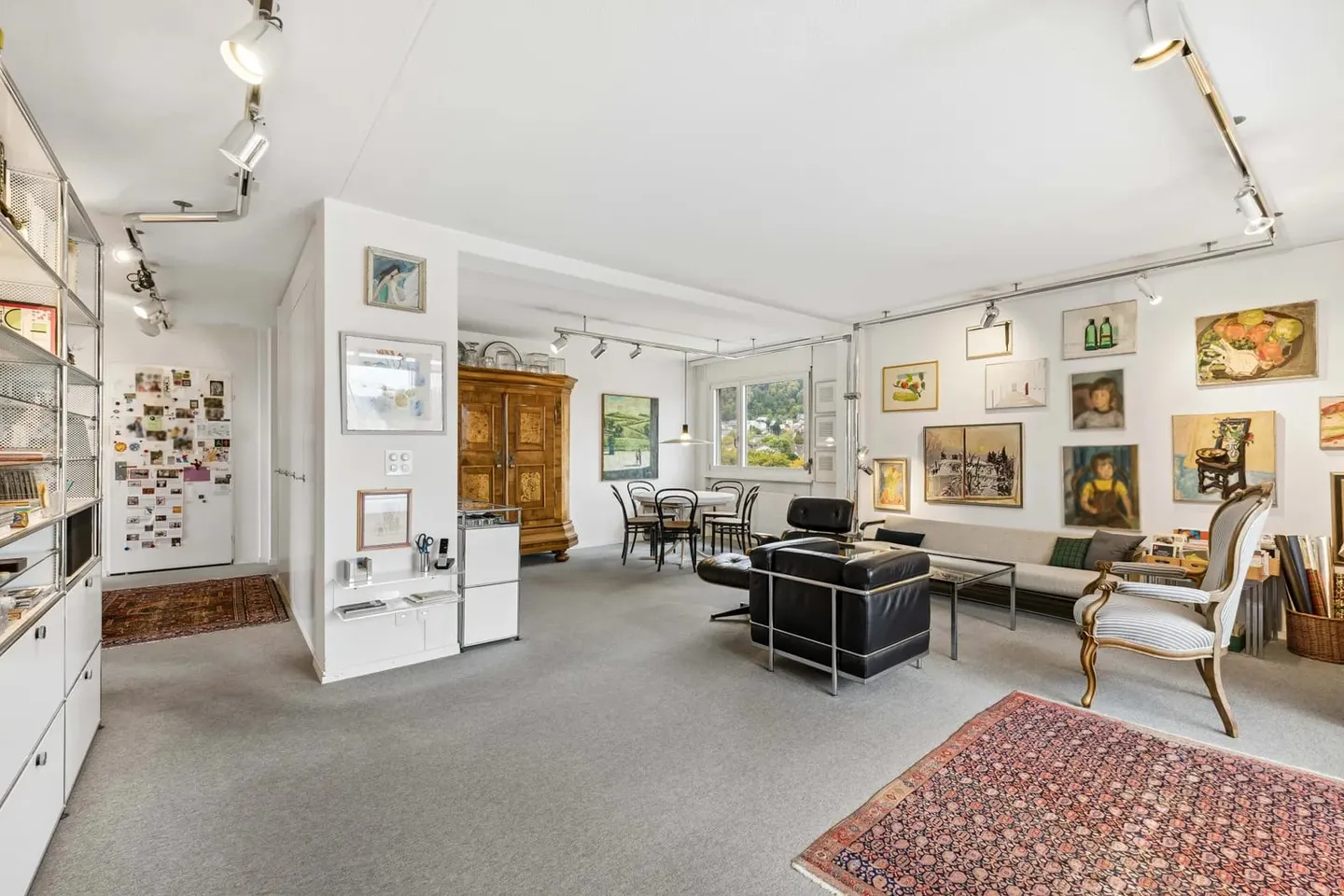 Appartement en attique de 4,5 pièces avec terrasse de 70 m² à vendre à Zurich - Photo 1 sur 13
