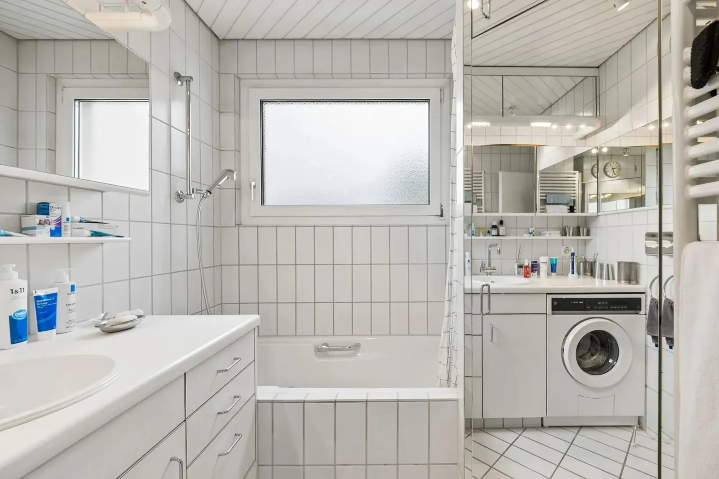 Appartement en attique de 4,5 pièces avec terrasse de 70 m² à vendre à Zurich - Photo 9 sur 13