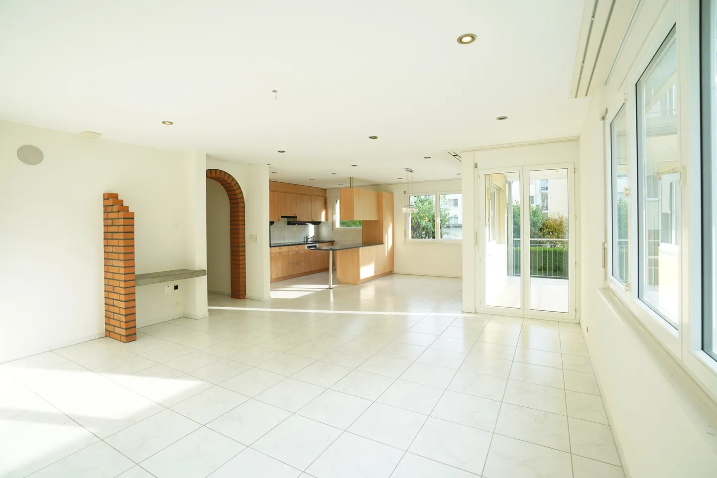 Appartamento di 5.5 locali con 125.6 m² di superficie abitabile, ascensore &amp; parcheggio sotterraneo da CHF 685'000 - Foto 2 di 10