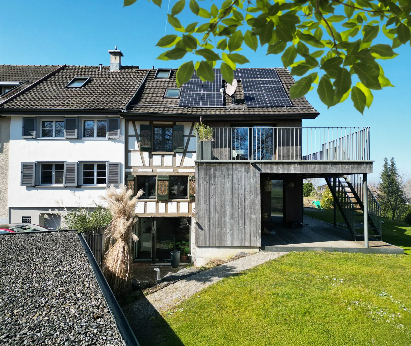 2 connected houses - Photo 2 of 13