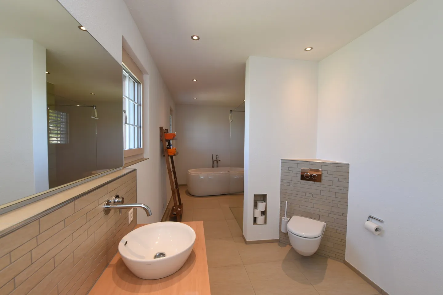 Exklusives 5.5 Zimmer Einfamilienhaus im Toskana-Stil - Foto 10 von 12