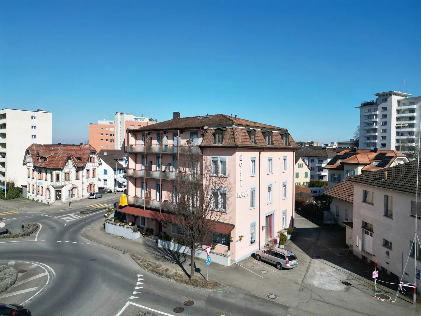 Hotel Plaza Kreuzlingen - Photo 3 of 13