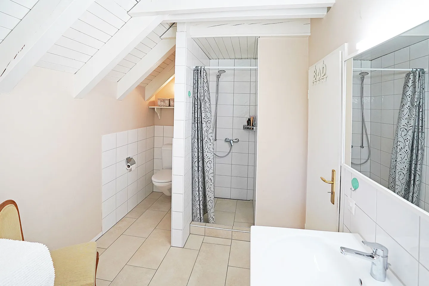 Charmantes 8.5 Zimmer Einfamilienhaus - Foto 6 von 10