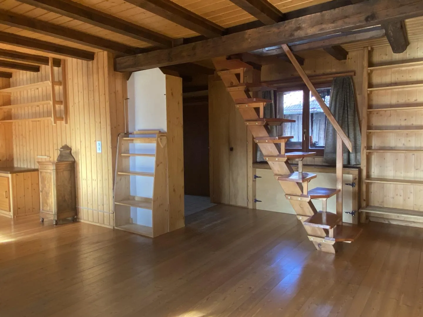 Village house with 2 apartments in the heart of Arbaz (Onna) - Photo 6 of 13