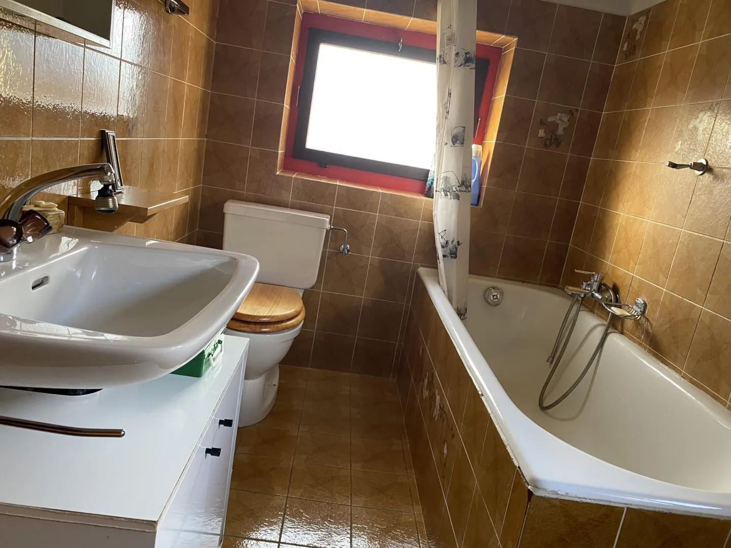 Village house with 2 apartments in the heart of Arbaz (Onna) - Photo 9 of 13