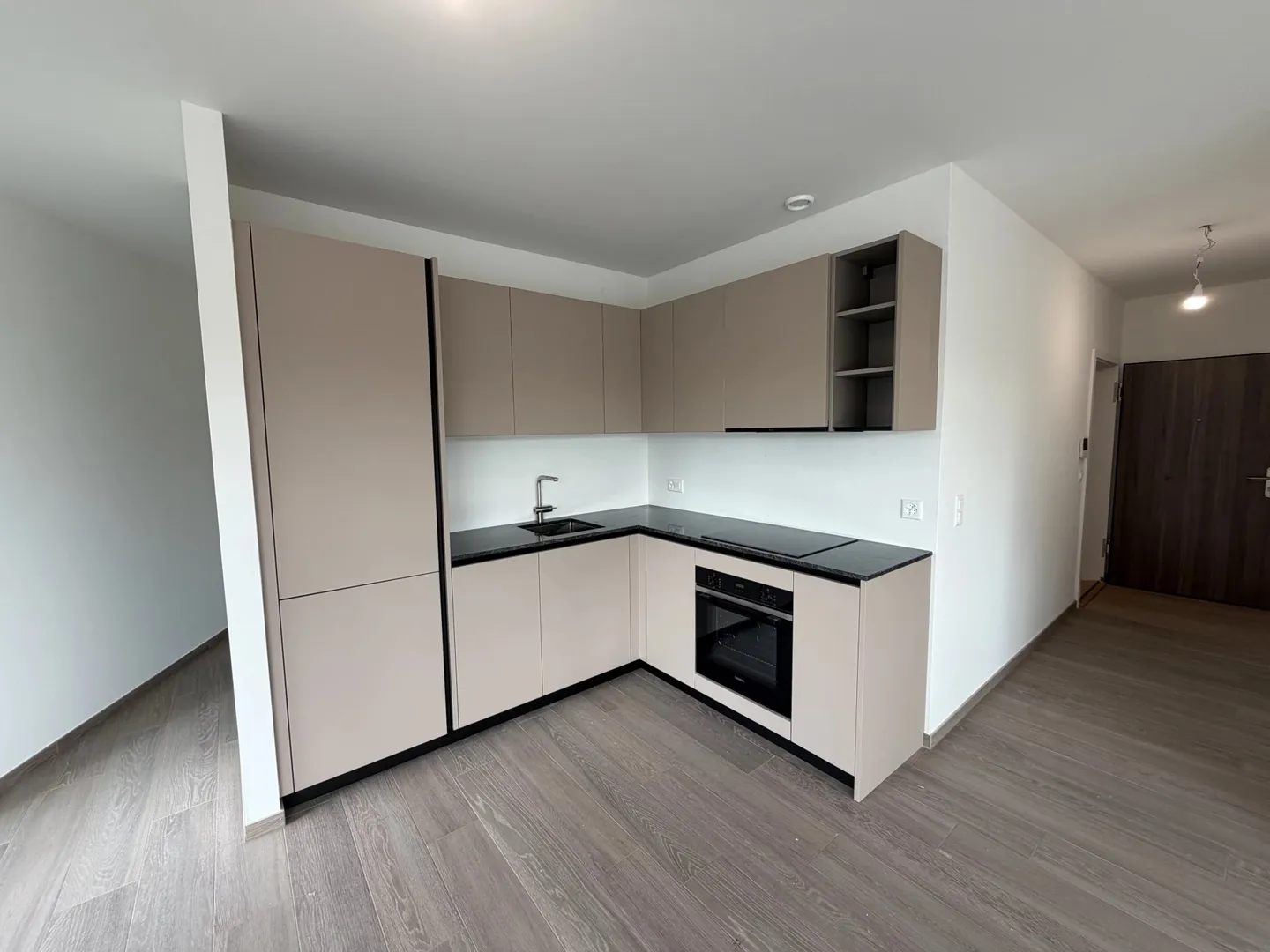 Los C: Vier-Zimmer-Wohnung - Erster Stock - Foto 9 von 13