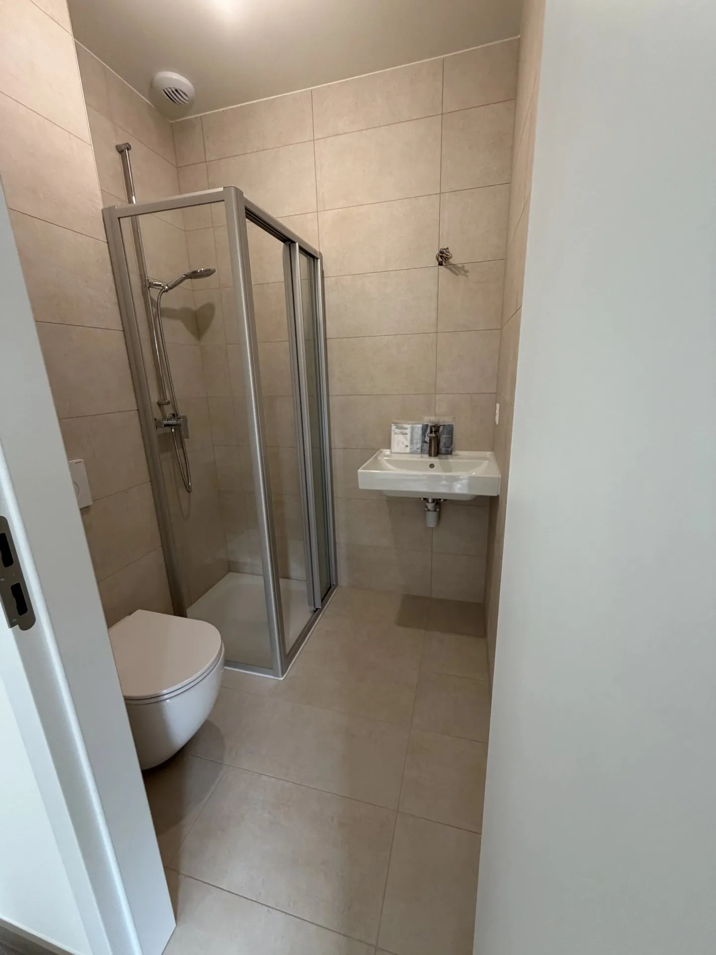 Los C: Vier-Zimmer-Wohnung - Erster Stock - Foto 12 von 13