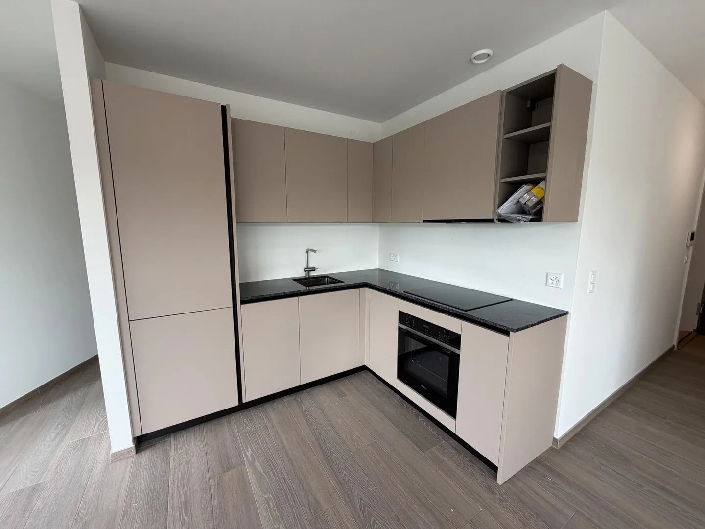 Los C: Vier-Zimmer-Wohnung - Erster Stock - Foto 7 von 13