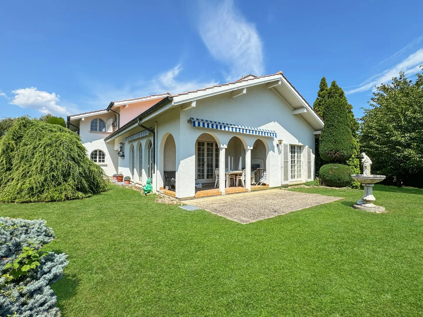 Villa individually in Founex - Photo 1 of 13