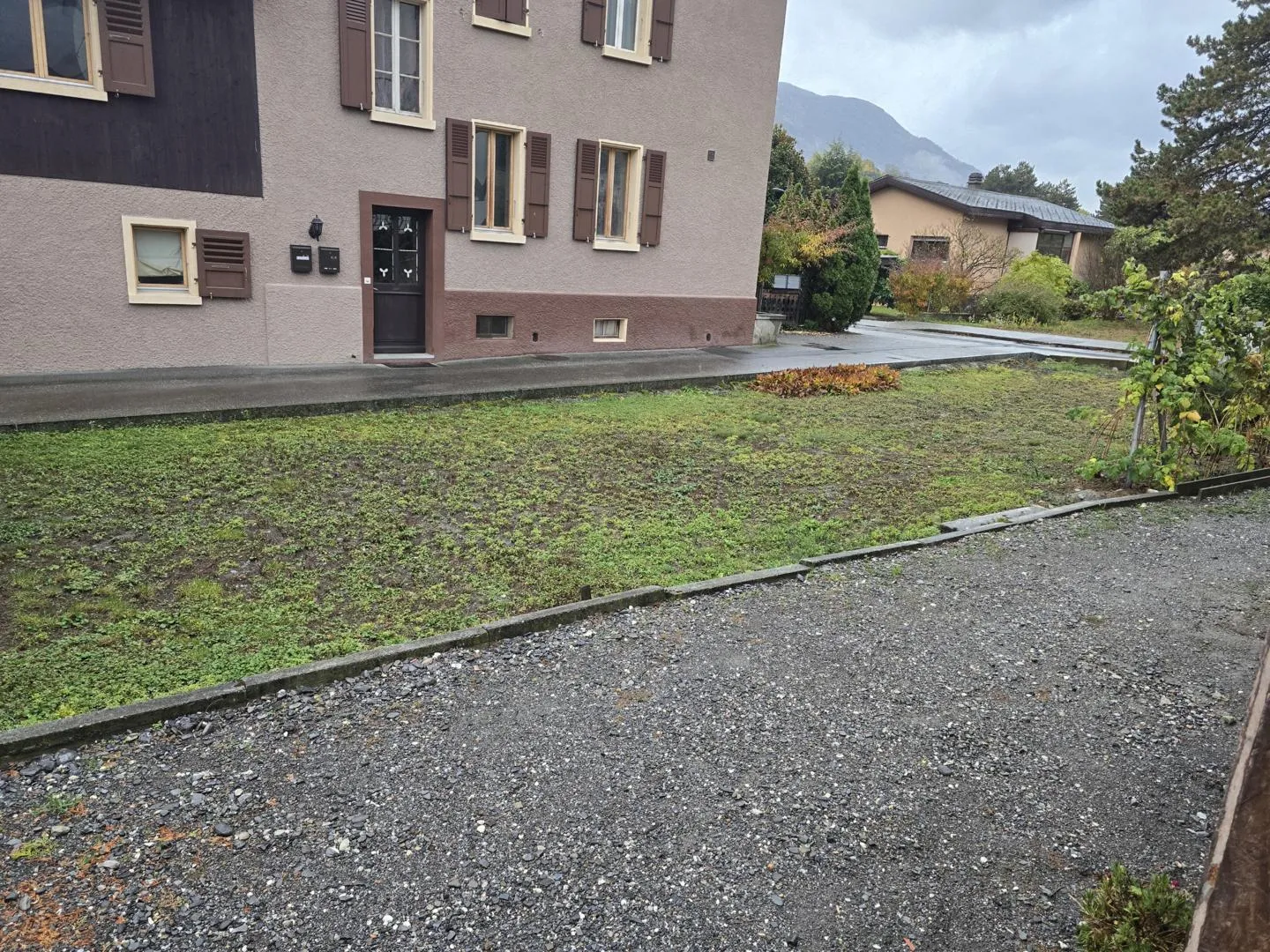 Charmant appartement rénové au 2ème étage de 2,5 pièces à Pont-de-la-Morge (Sion) - Foto 10 di 10