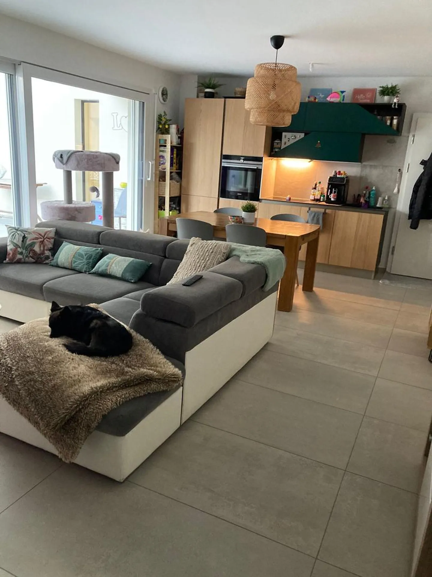 Magnificent large 2.5 rooms in Uvrier on the ground floor - Photo 1 of 7