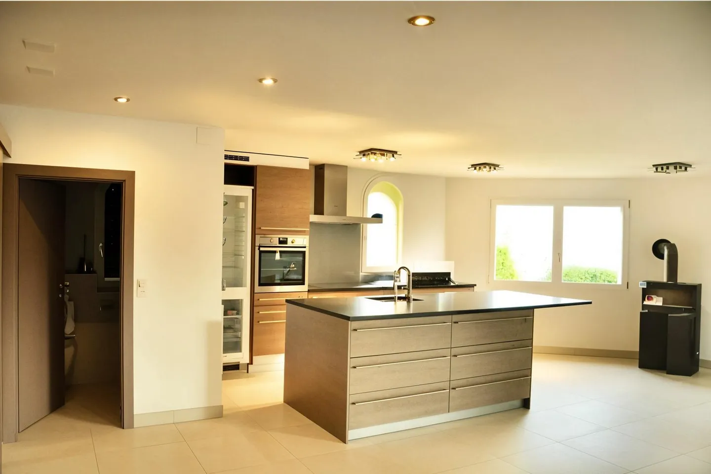 Joli 3,5 pièces au rez-de-chaussée à Vex - Photo 1 sur 5