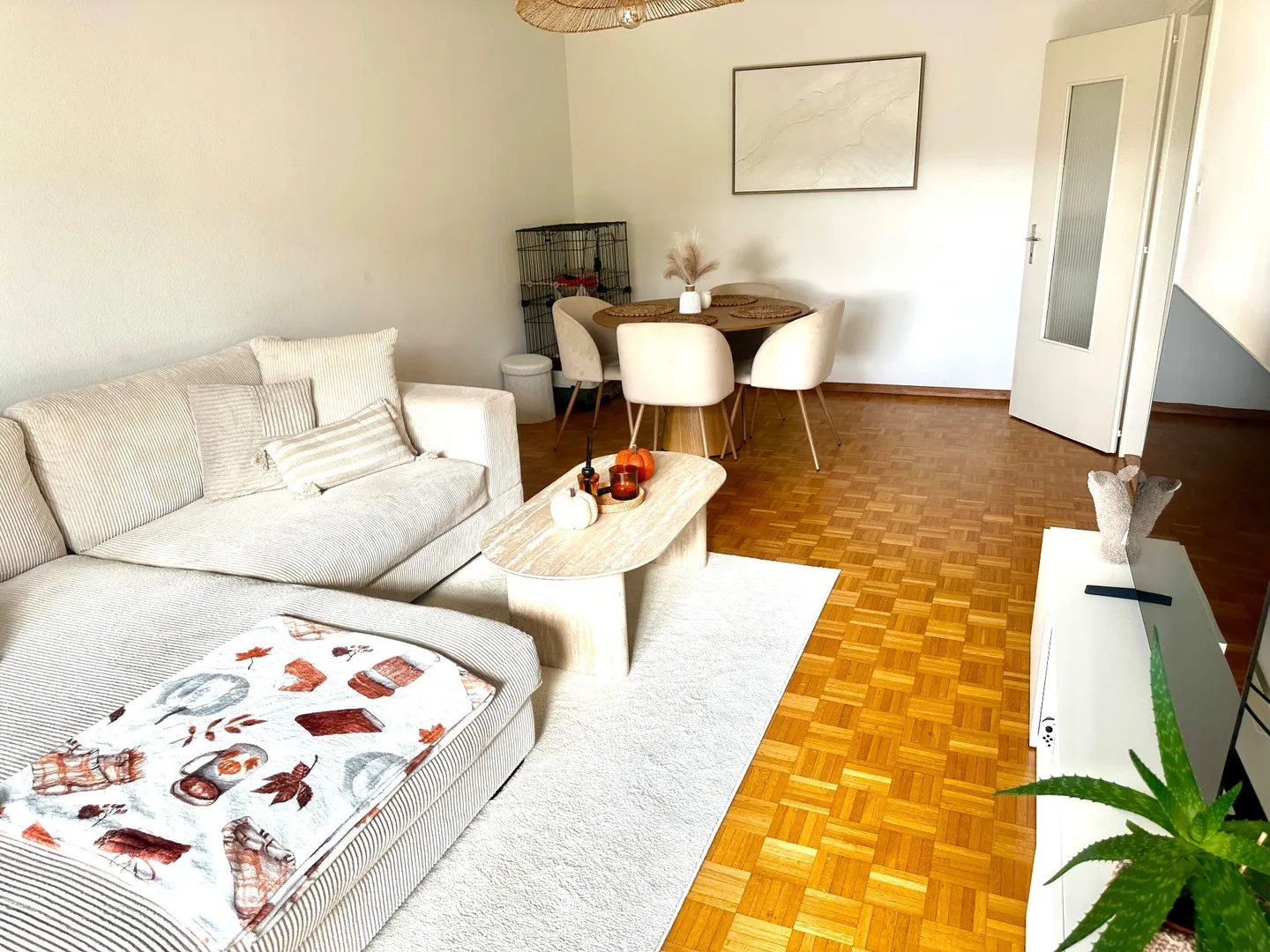 Beautiful 3.5-room apartment on the 3rd floor in Monthey - Photo 2 of 5