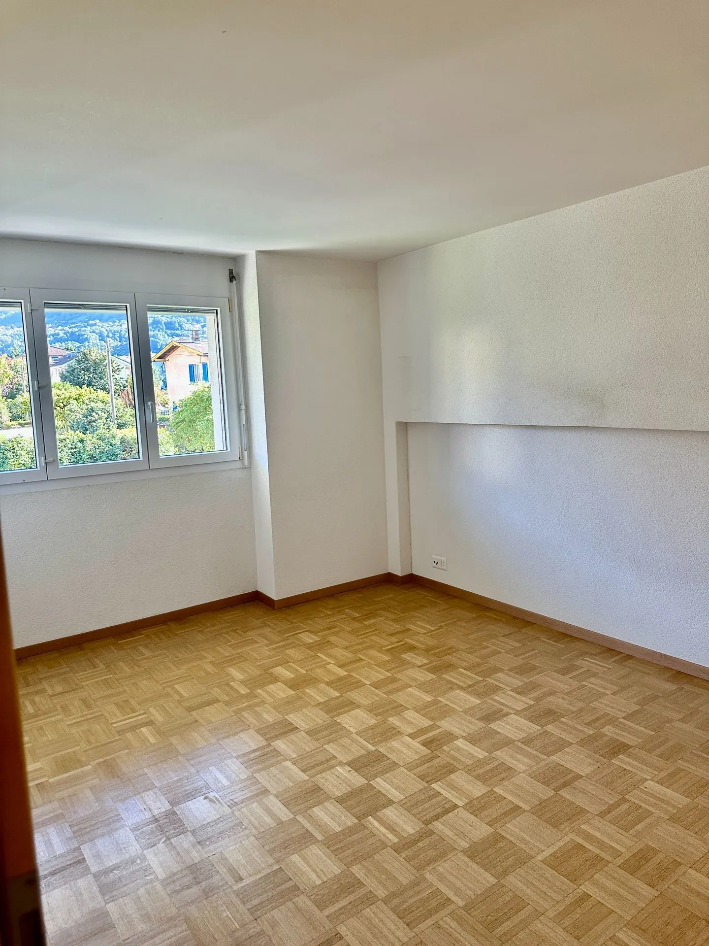 Duplex au rez-de-chaussée de 4,5 pièces à Monthey - Foto 5 di 7