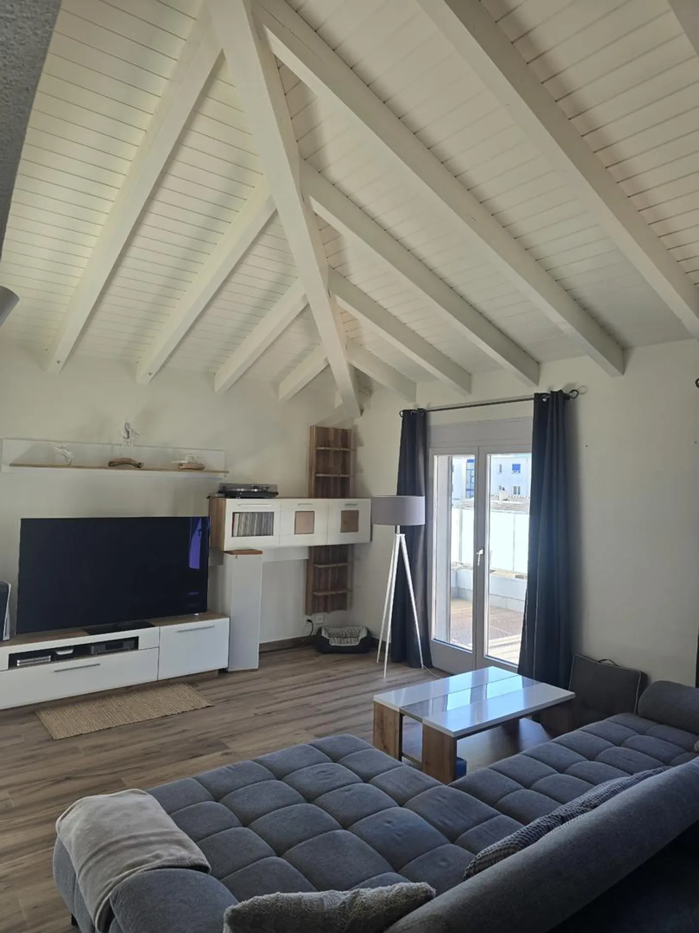 Penthouse mit Terrasse 4,5 Zimmer in Fully - Foto 2 von 13