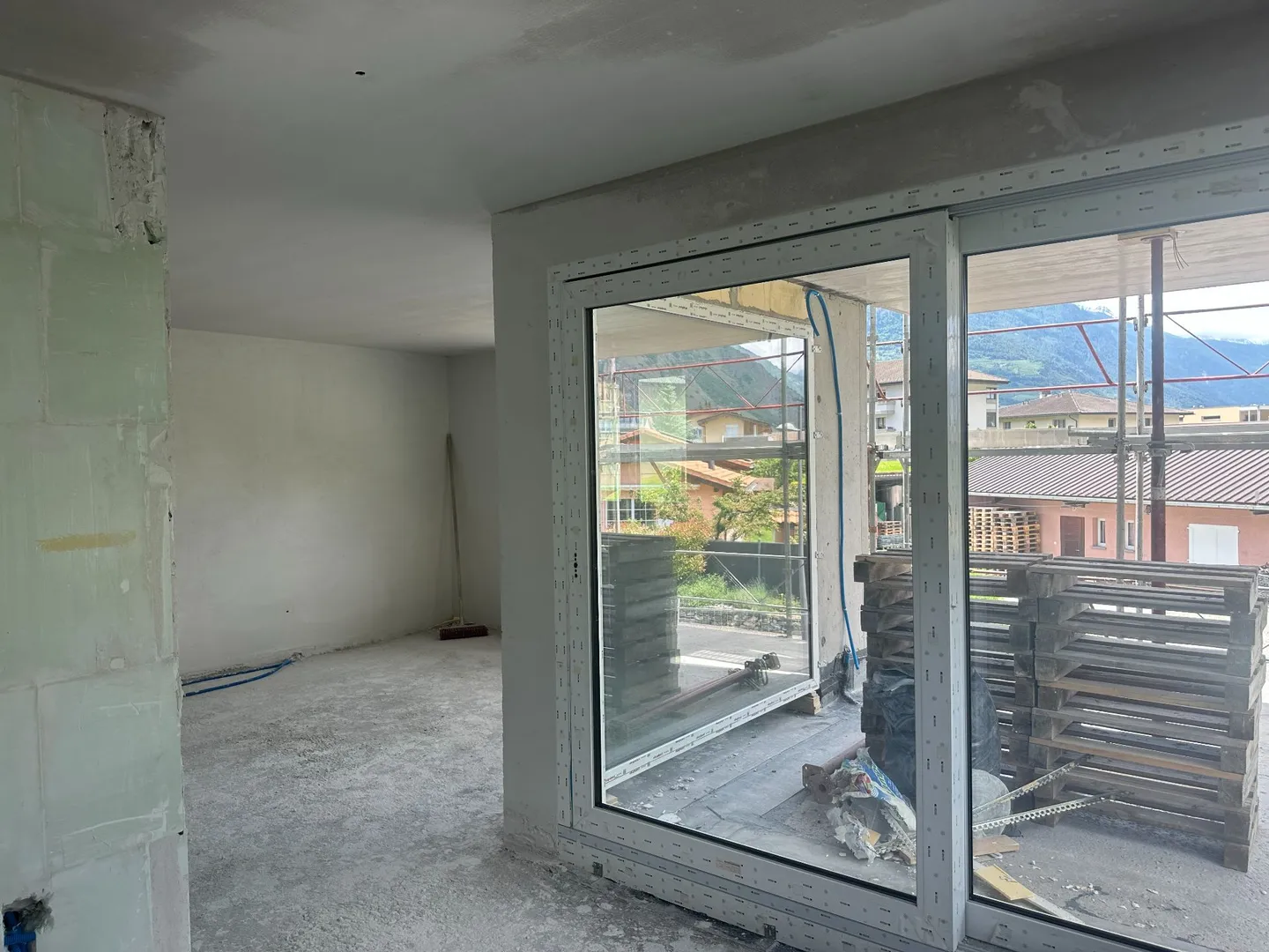 Nice 3.5-room apartment in Saillon - Photo 2 of 6