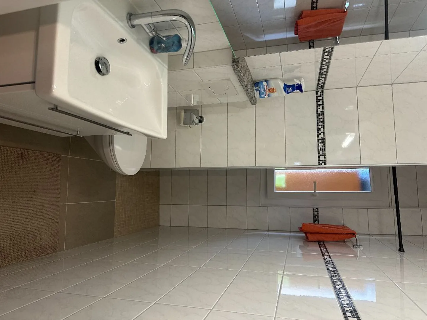 Bel appartement au centre ville de Sion de 4,5 pièces - Photo 8 sur 8