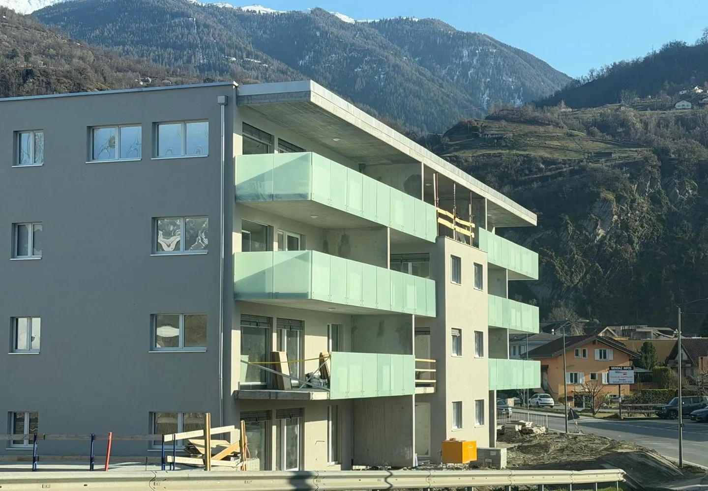 Attique de 4,5 pièces au coeur d'Aproz (Sion) - Foto 2 von 6