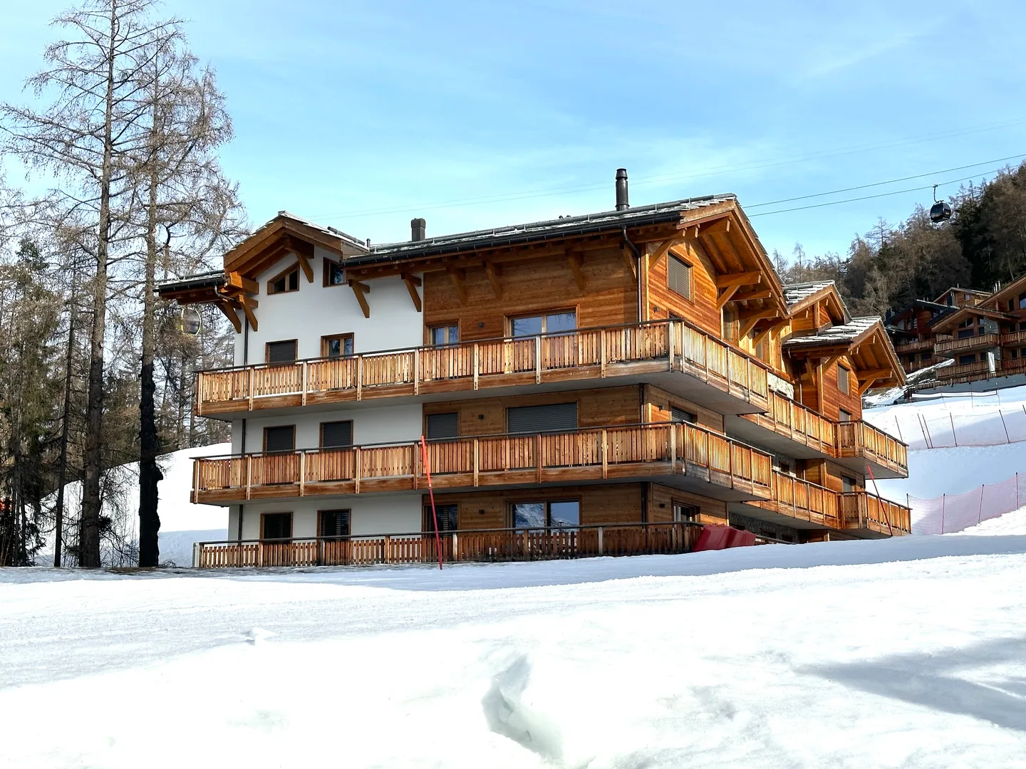 Duplex di 5,5 stanze - SKI-IN / SKI-OUT nelle 4 Valli - Foto 1 di 9