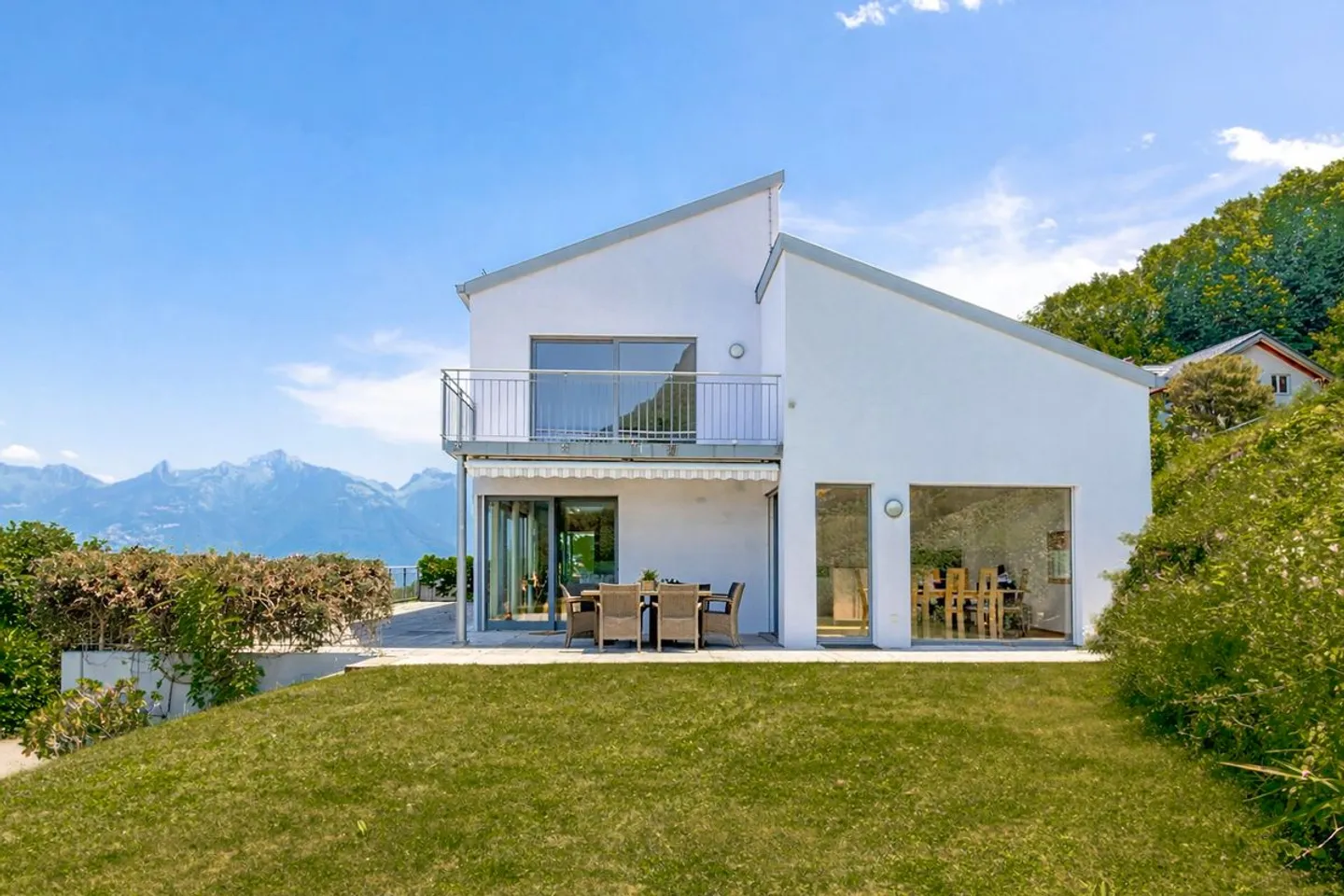Wunderschönes Architektenhaus mit herrlichem Blick auf den Genfersee! - Foto 11 von 13