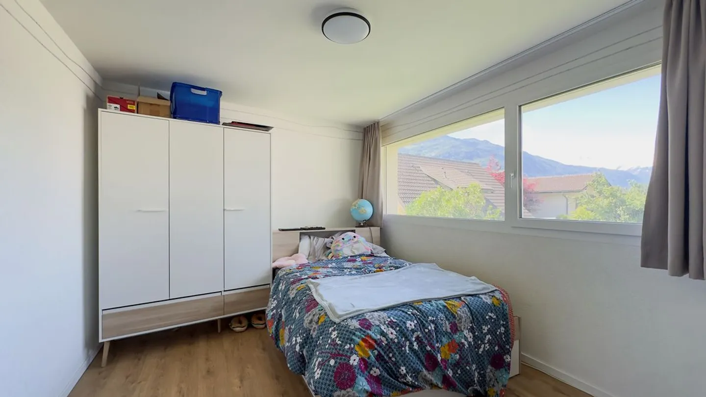 End terrace villa of 5.5 rooms, ideal for a family! - Photo 9 of 13