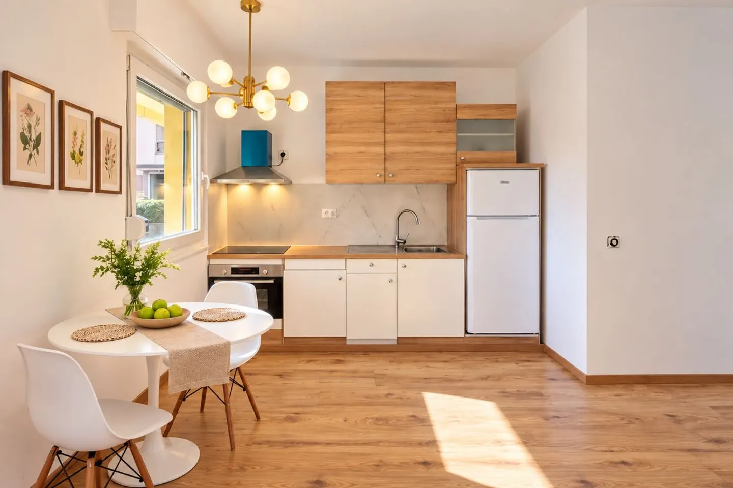 Investissement clé en main à Clarens - 2,5 pièces rénové et loué - Foto 1 di 9