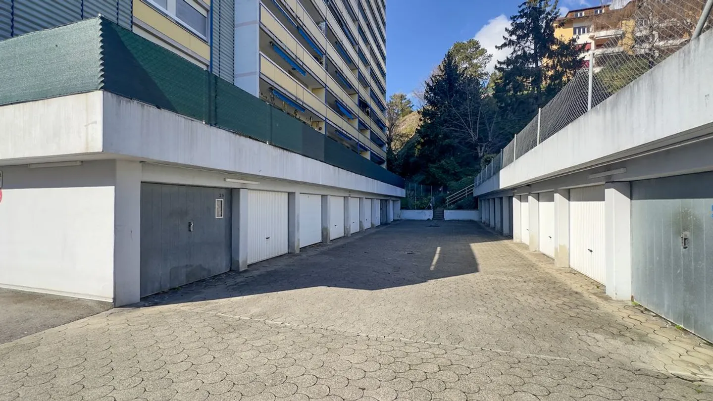 Appartamento di 3,5 locali con bel balcone e vista mozzafiato - Box privato disponibile a pagamento. - Foto 12 di 13