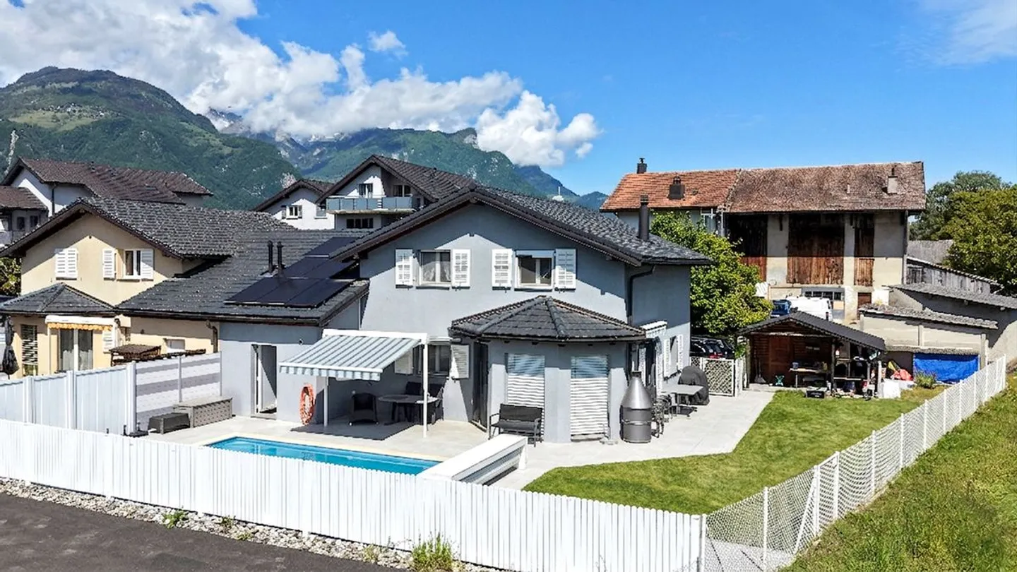 Charmante villa avec piscine - Photo 1 sur 13