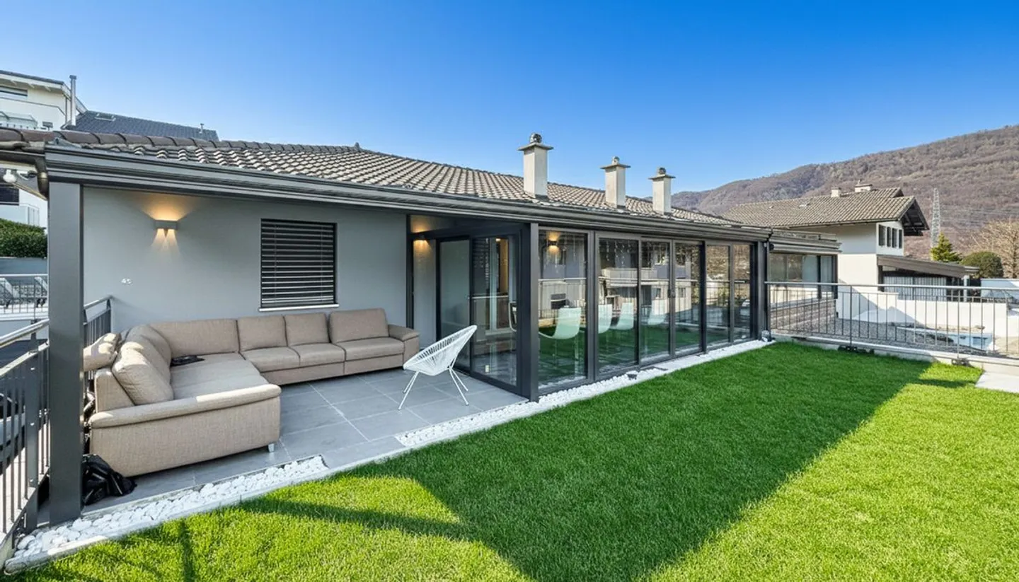 Charmantes Doppelhaus mit 6,5 Zimmern. - Foto 8 von 13