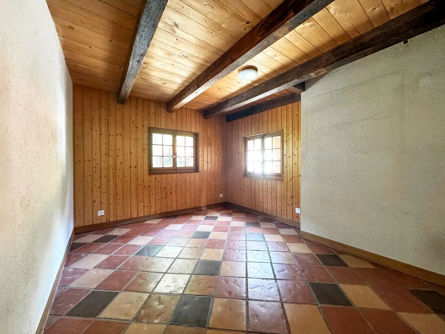 Village house in Villeneuve - Income property with 3 apartments - Photo 11 of 13