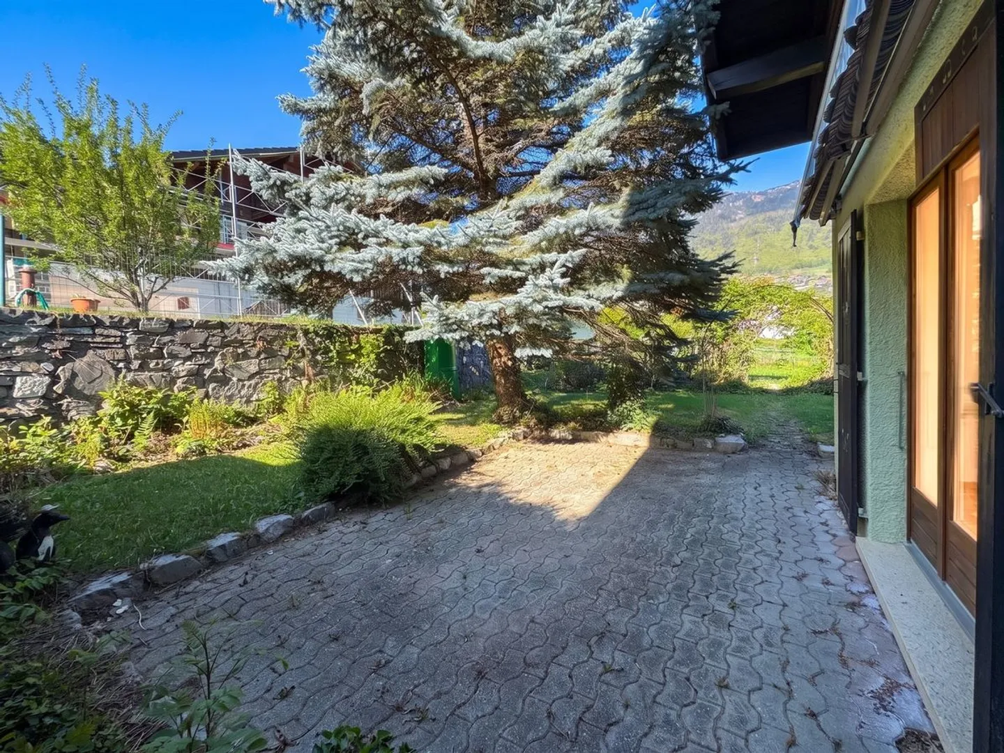 Halb-Chalet 5.5 Zimmer mit Aussicht in Choëx. - Foto 11 von 13