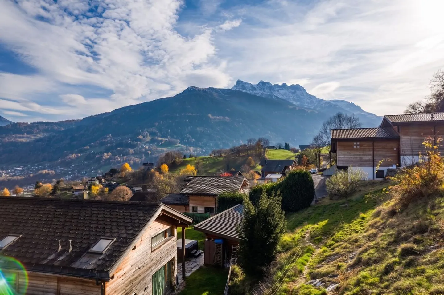 Chalet d'Architecte avec Vue Imprenable - Photo 1 sur 13