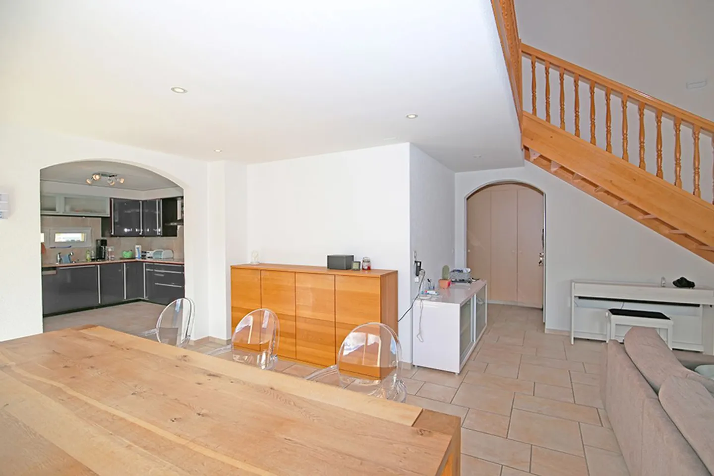 Spacious 5.5-room duplex with a beautiful view in Monthey - Photo 9 of 13