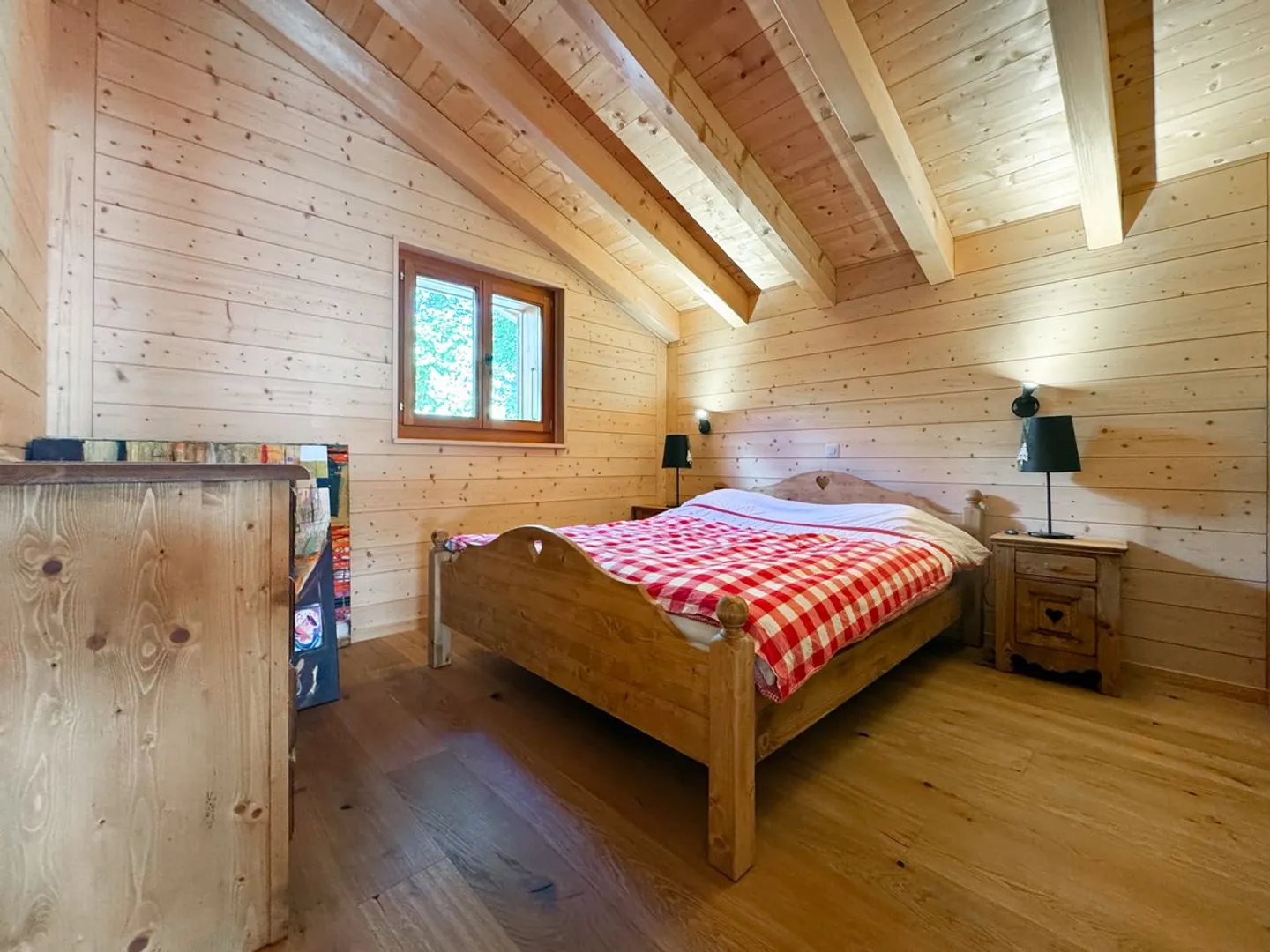 Ovronnaz - Chalet mit 7,5 Zimmern von 205 m², Blick auf die Ebene, Sauna, Jacuzzi, ohne Einsicht - Foto 13 von 13