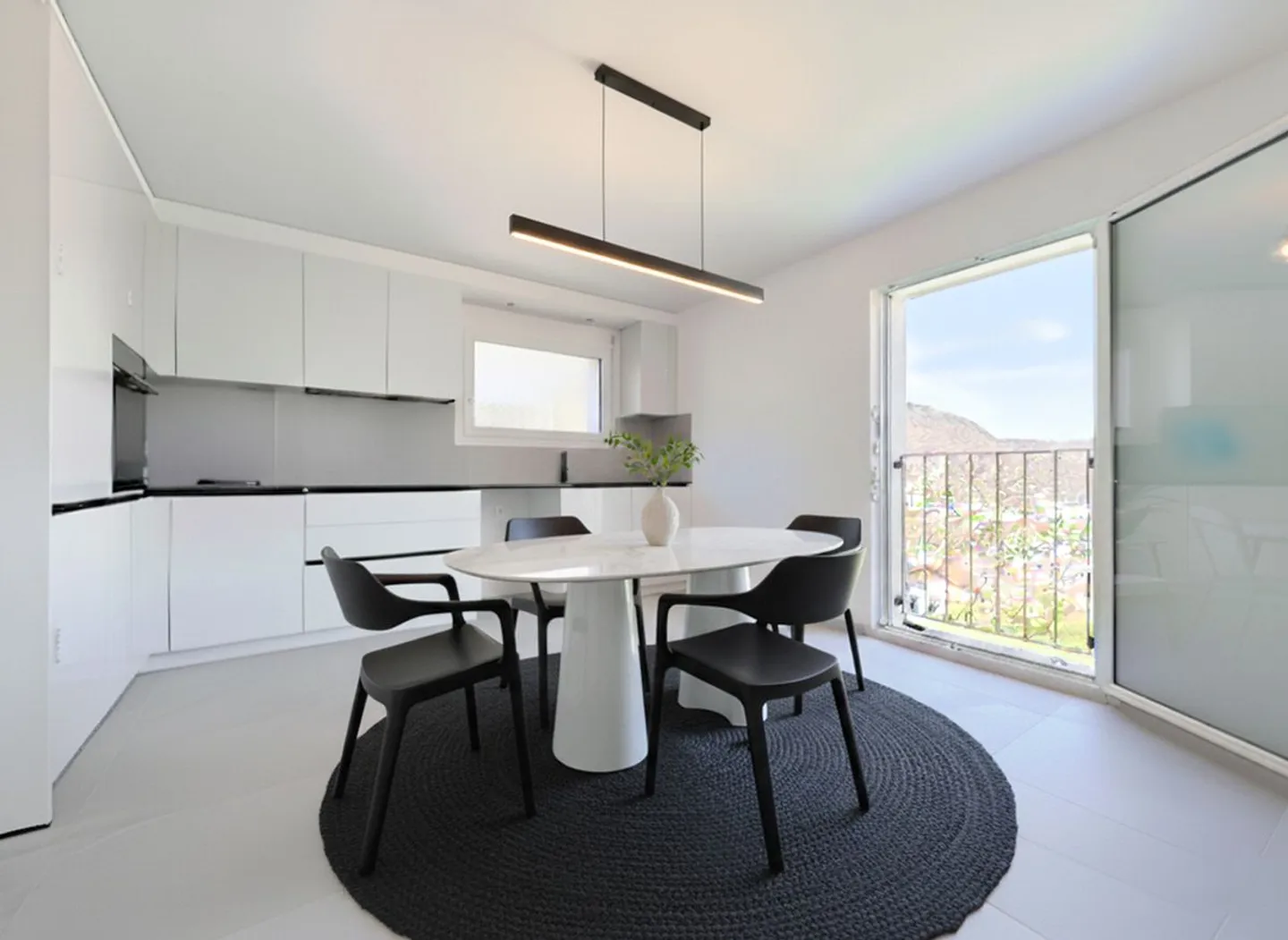 Villa indipendente di 4,5 locali con splendida vista sulla pianura. - Foto 2 di 13