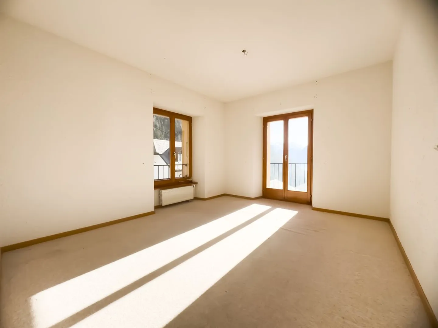 For rent, 3.5-room apartment with two balconies. - Photo 5 of 10