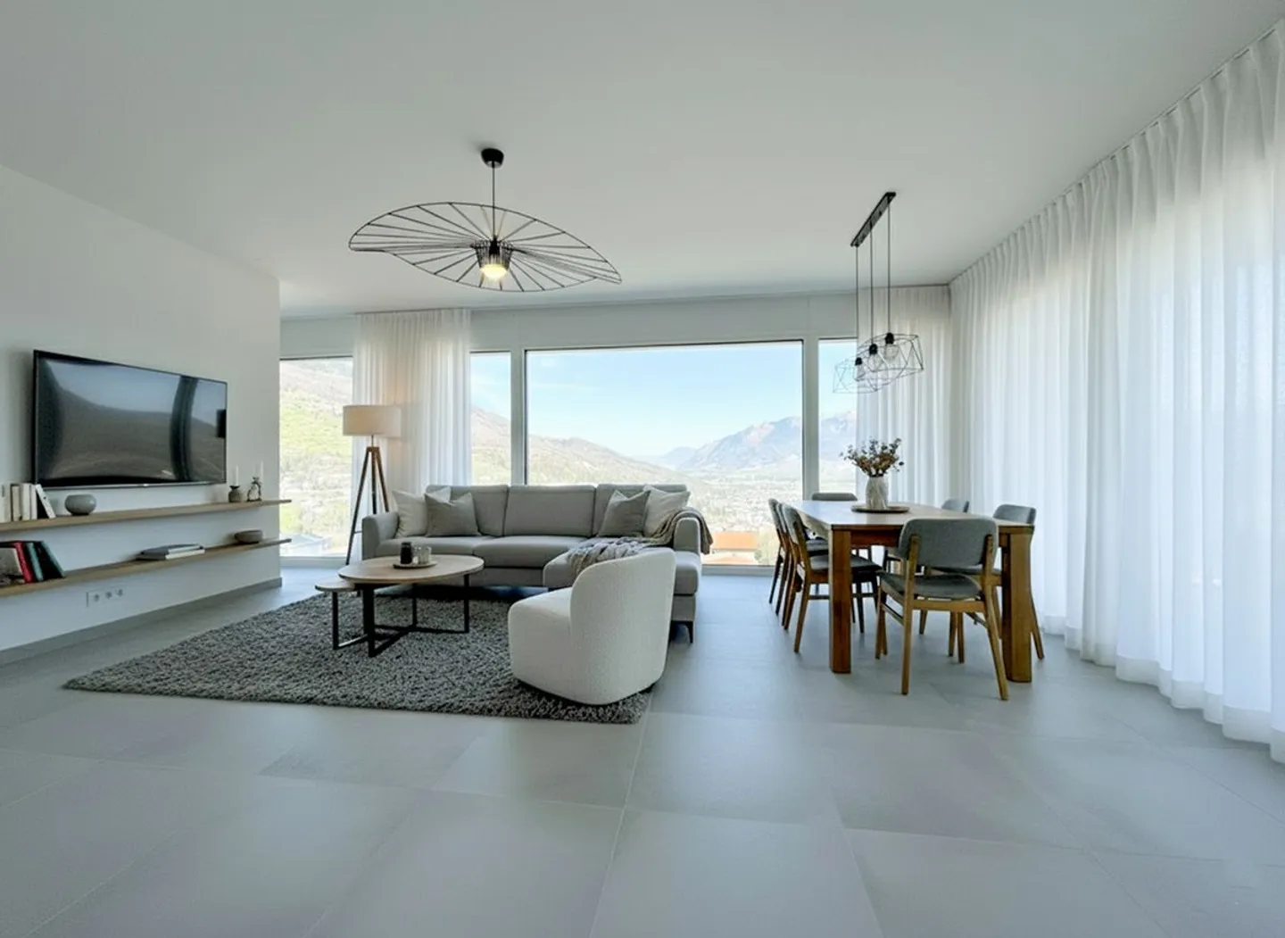 Villa indipendente con bella vista sulla pianura. - Foto 3 di 12