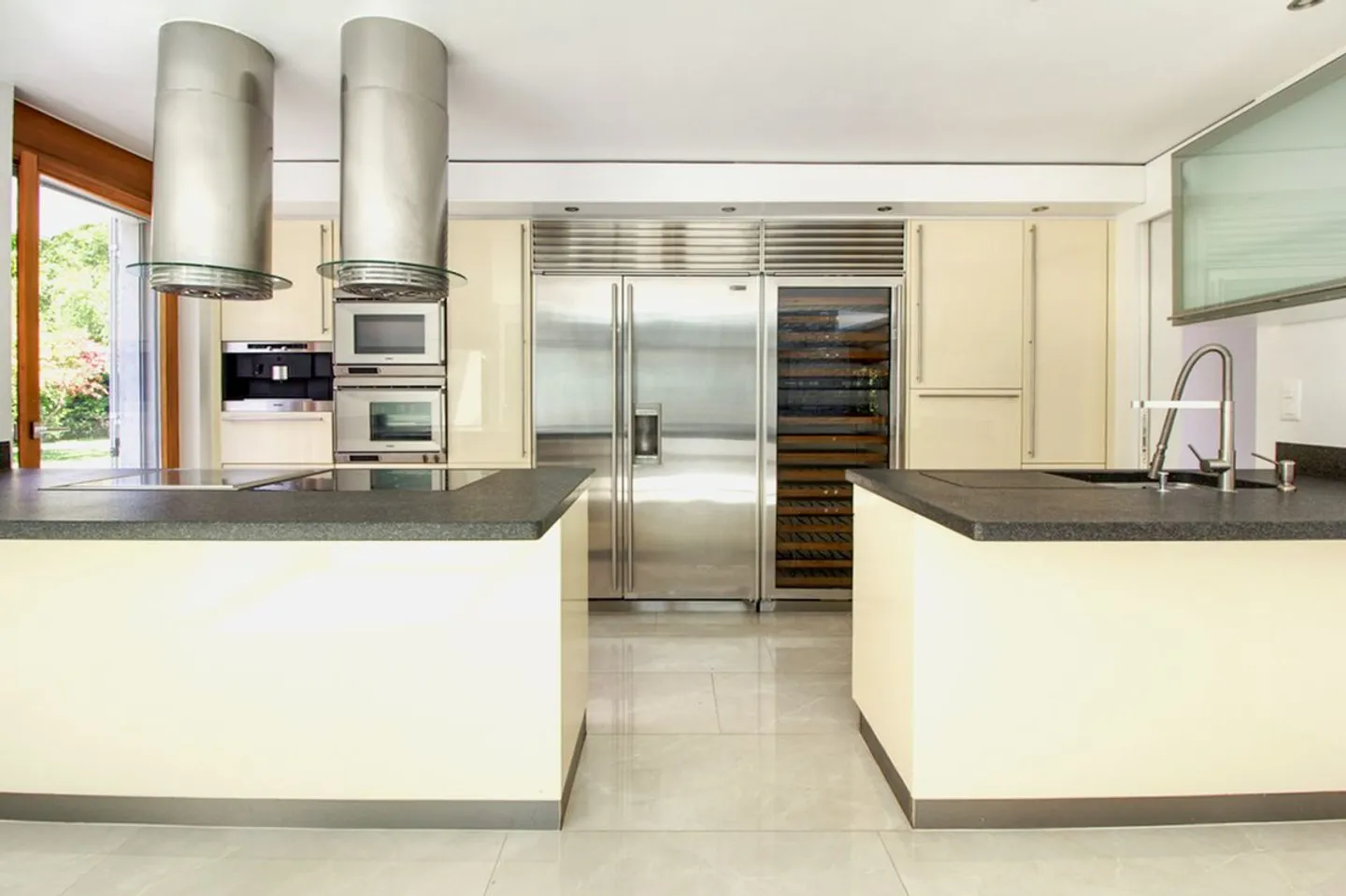 Villa di 7,5 stanze su un terreno di 2'312 m2. - Foto 6 di 13