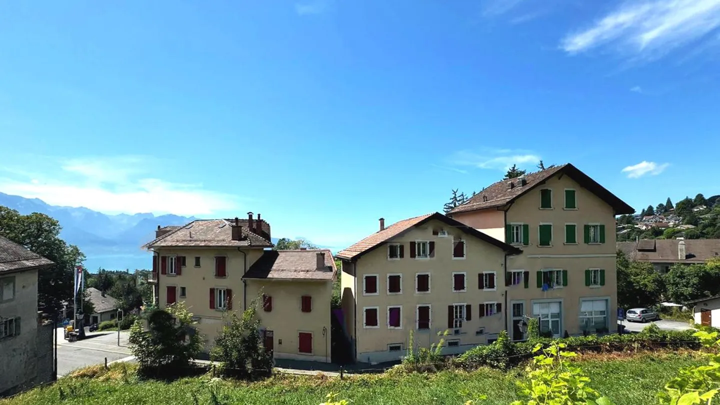 Appartement de 4 pièces avec terrasse et jardin. - Photo 10 sur 10