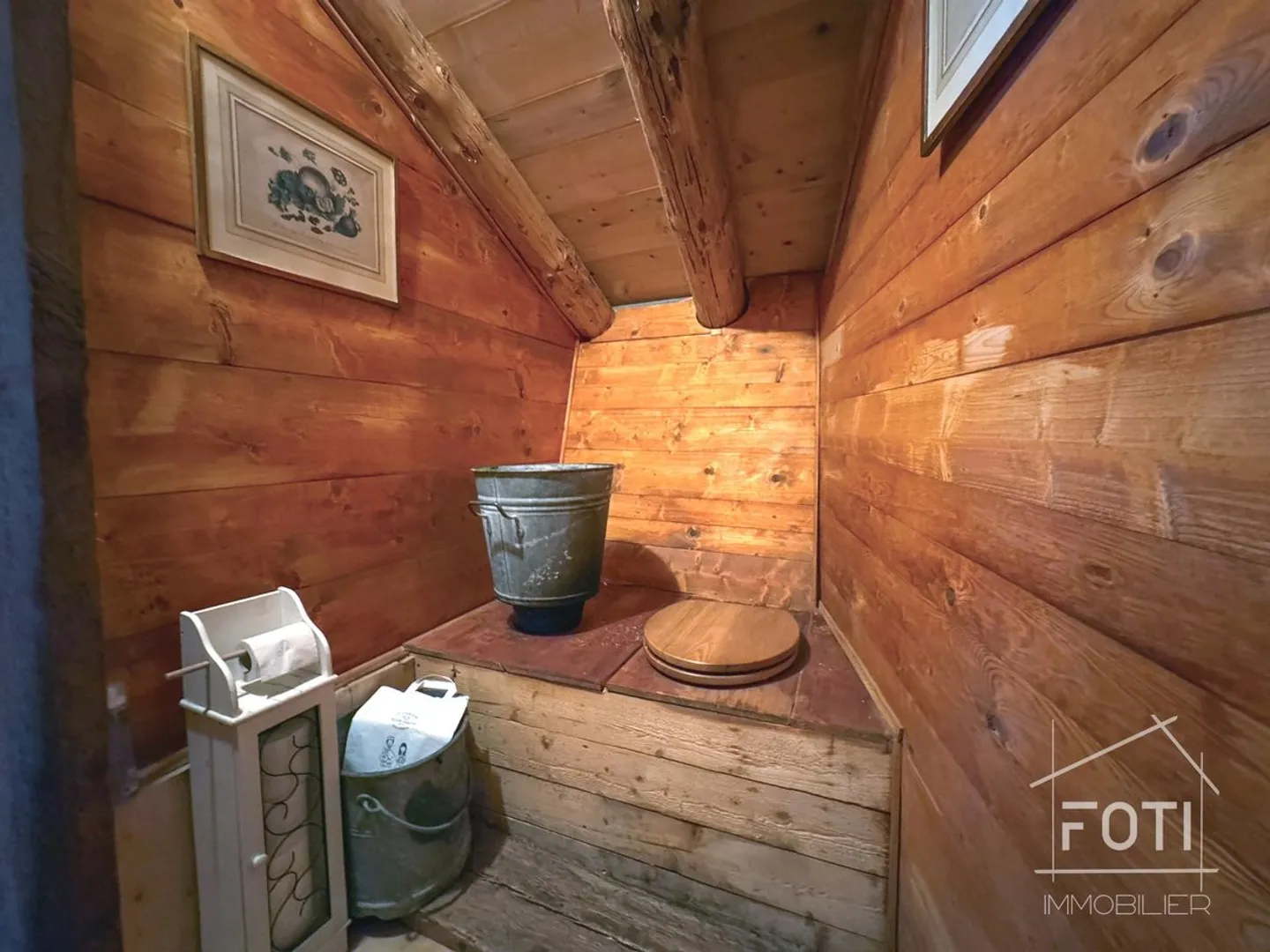 Rare property - 7.5-room chalet nestled in 28,000 m² of forest and meadow. - Photo 11 of 13