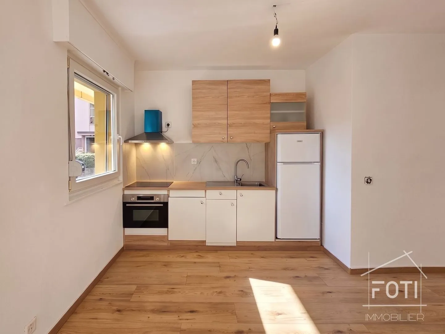 Appartement rénové avec rendement - Photo 2 sur 8