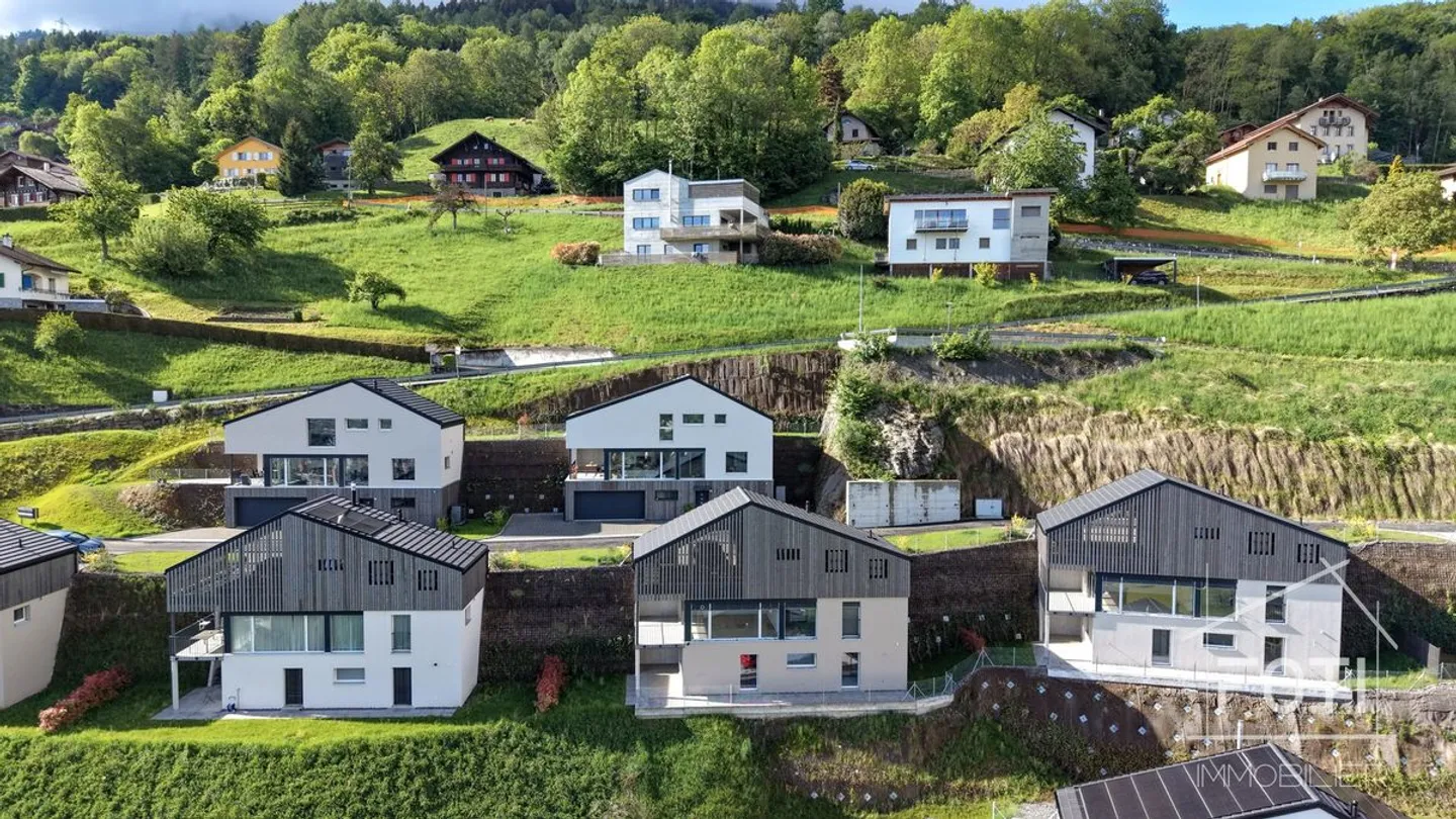 Neue Villa mit Traumhaftem Blick - Foto 13 von 13