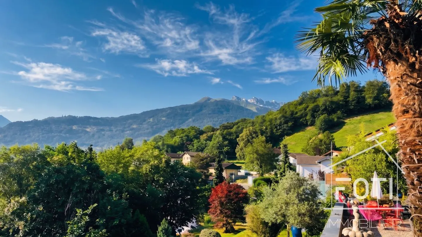 Familienhaus 6,5 Zimmer, 1.010 m² Grundstück und atemberaubende Aussicht - Monthey - Foto 1 von 13