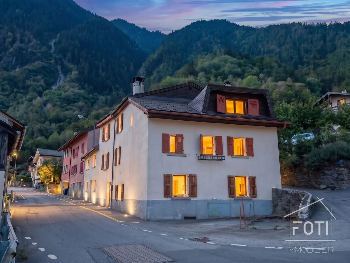 Immeuble de rendement à Martigny-Combe - 5,04 % brut avec potentiel de valorisation. - Foto 12 von 12