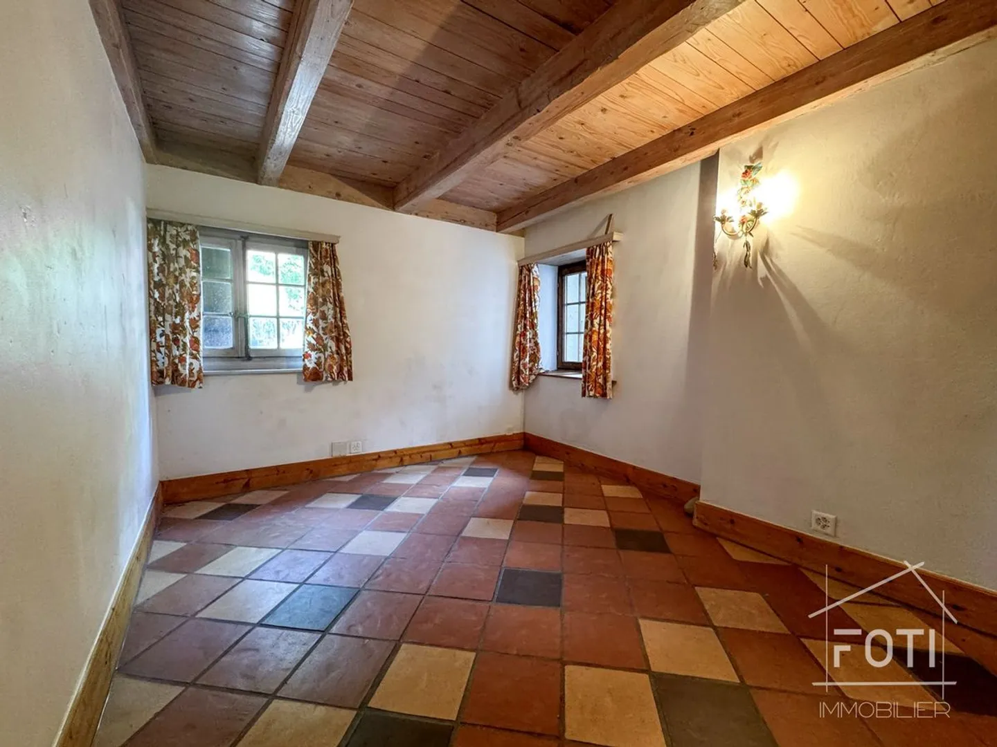 Maison villageoise à Villeneuve - Immeuble de rendement avec 3 appartements - Foto 4 von 13