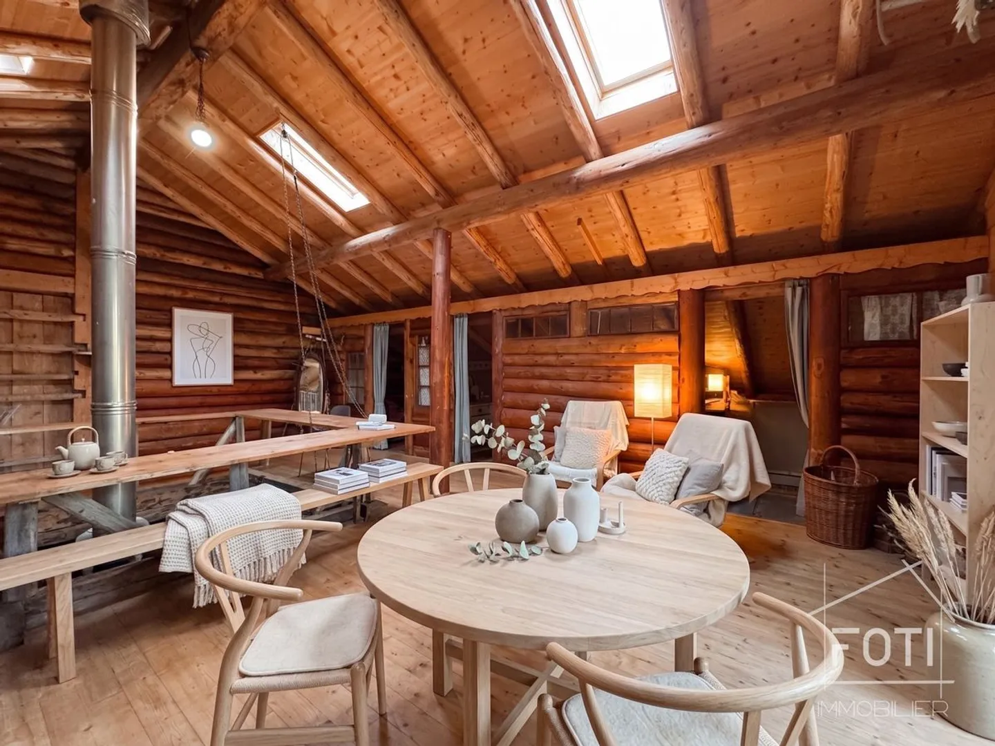Rare property - 7.5-room chalet nestled in 28,000 m² of forest and meadow. - Photo 6 of 13