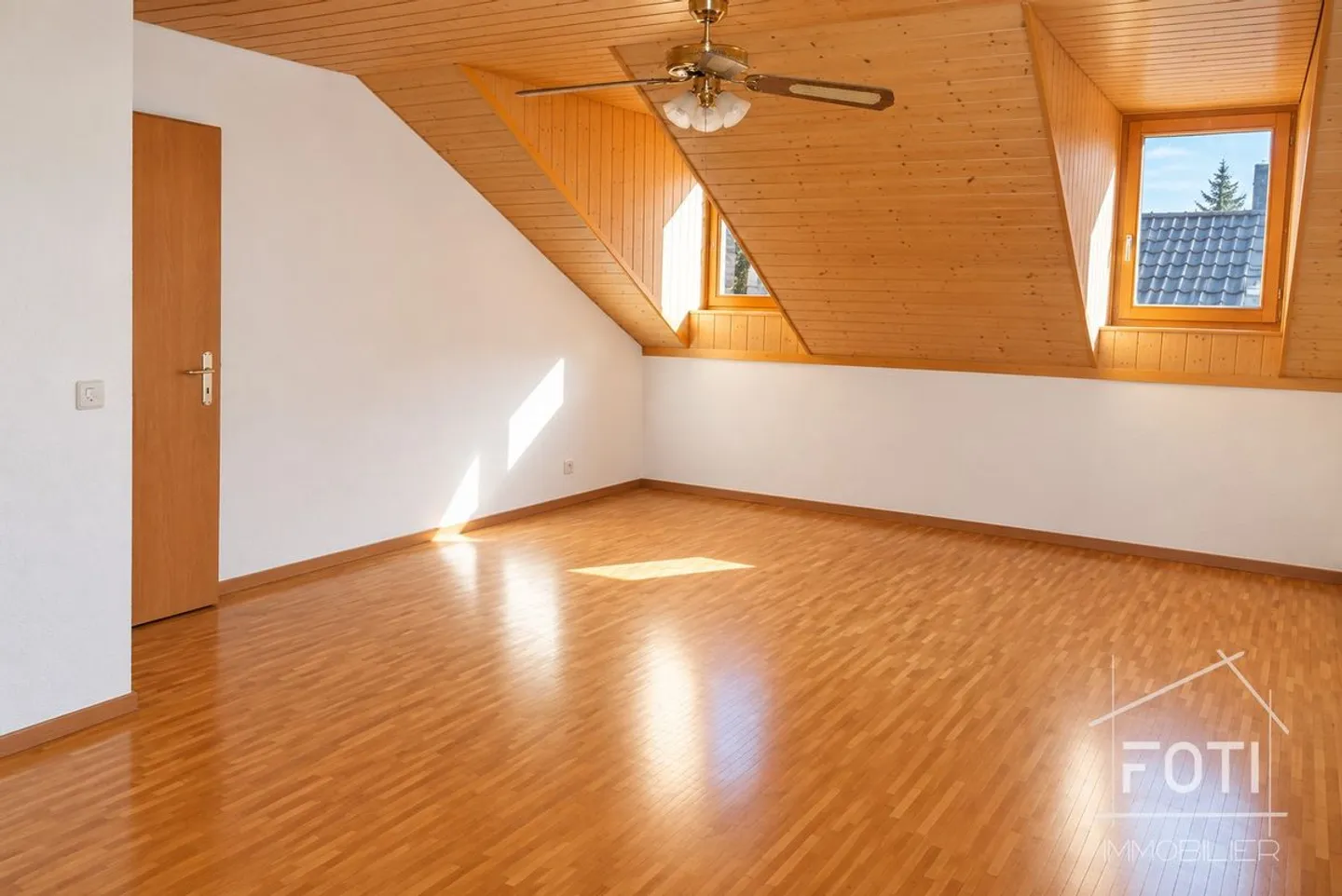Immeuble de rendement au coeur de St-Maurice avec 11 lots entièrement loués - 5% - Foto 11 di 12