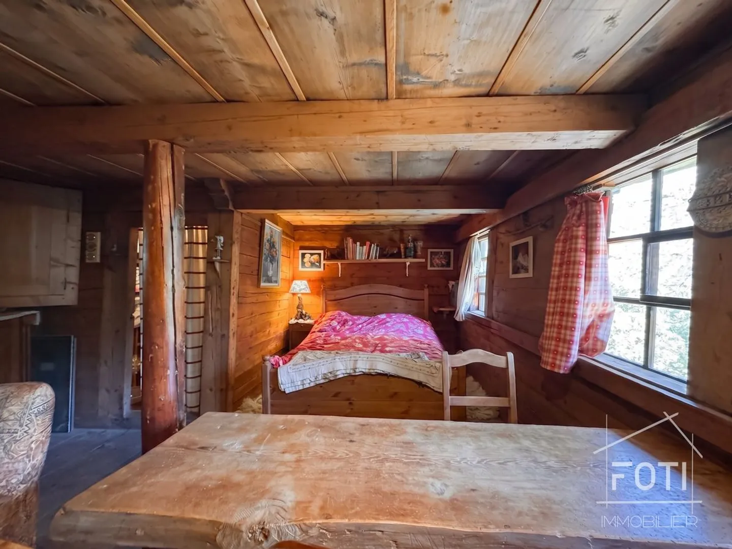 Rare property - 7.5-room chalet nestled in 28,000 m² of forest and meadow. - Photo 6 of 13