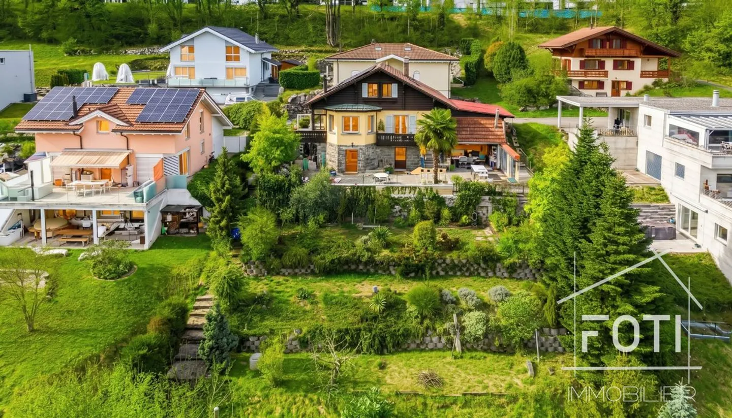 Maison familiale avec vue - Photo 1 sur 13
